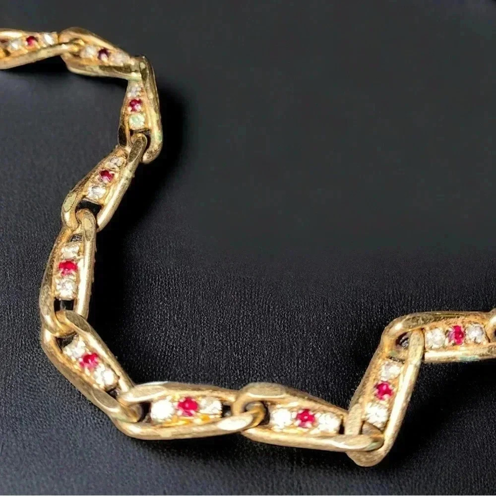 Vintage Gold Tone CZ Red + Clear Rhinestone Gold Tone Lobster Clasp Necklace